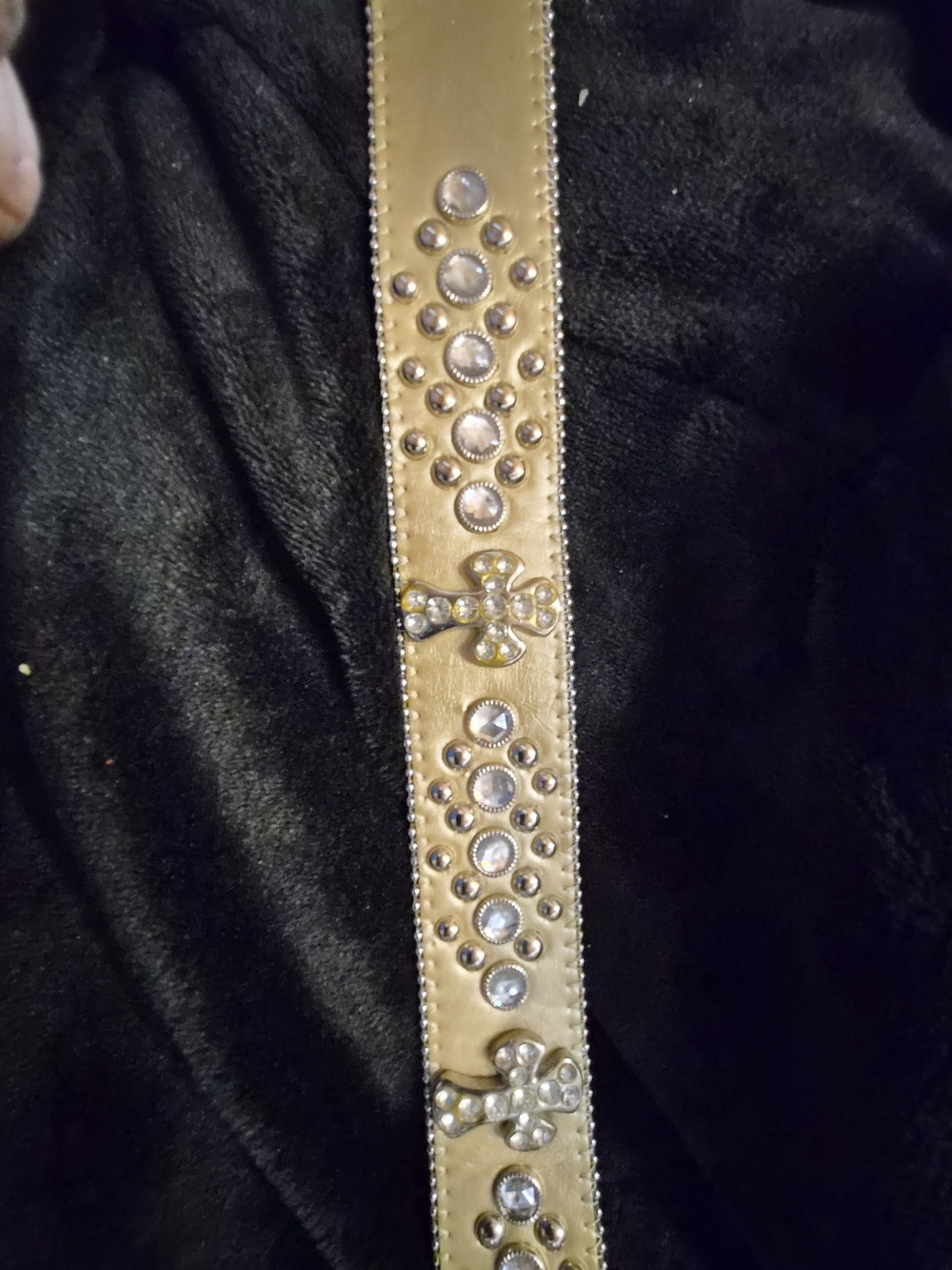 Gold Color Belt - Picture 3 of 4